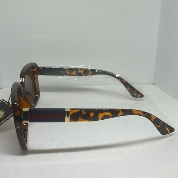VG Women’s Tortoise Butterfly Squared Women’s Sunglasses - Picture 2 of 3